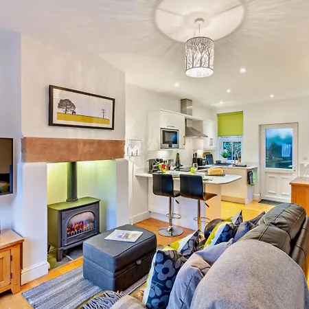 1 Bed In 93386 * Κέσγουικ