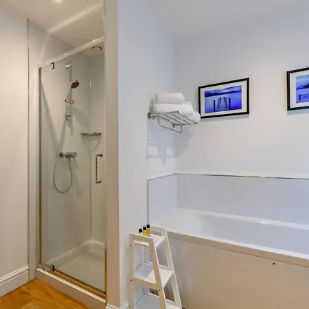 1 Bed In Oc-93386 קזיק